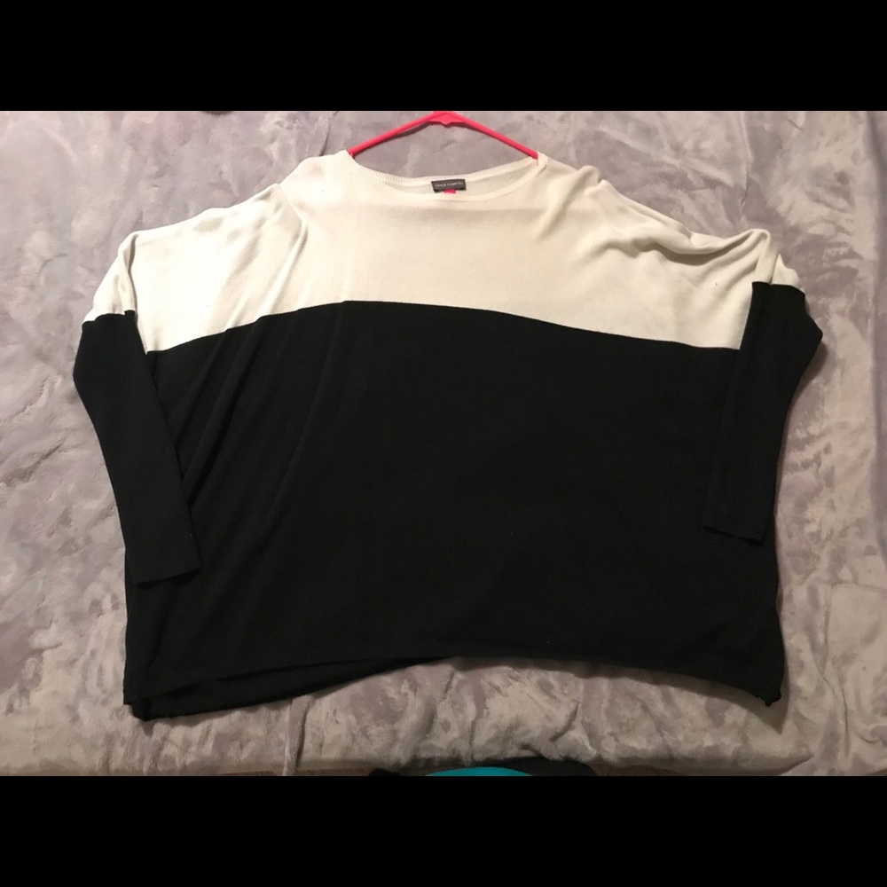 Vince Camuto sweater